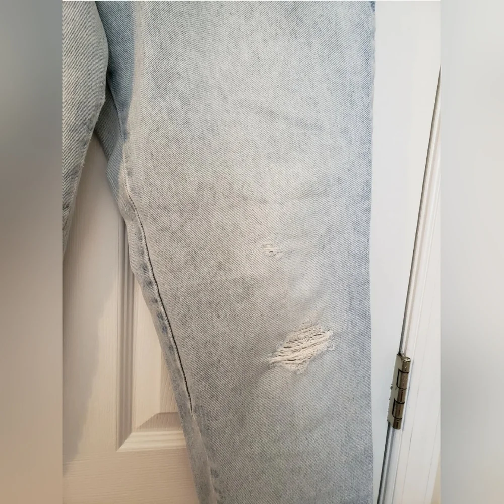 💪VINTAGE BRITCHES GREAT OUTDOORS BLUE JEANS MEN'S SIZE 31 x 31 FADED DISTRESSED - Picture 4 of 12